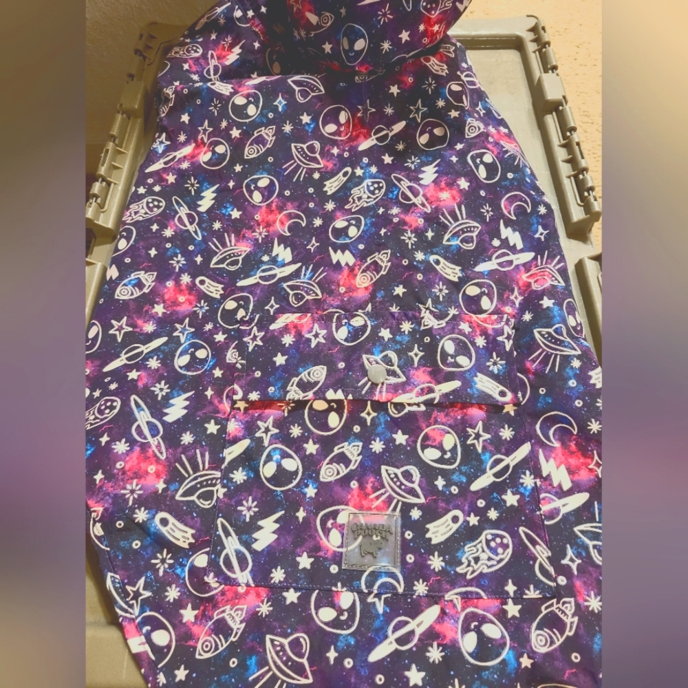 Canada pooch/ pick me Pancho for dogs